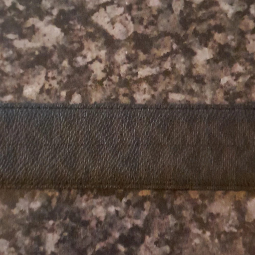 200 - Picture 3 of 4